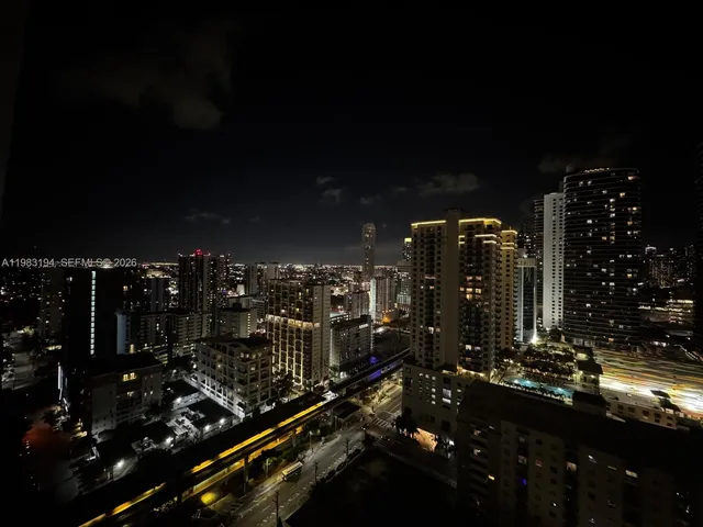 2-bedroom home at 1111 SW 1st Avenue #3122-N, Miami
