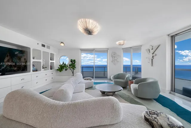 5-bedroom home at 5801 Collins Avenue #1200, Miami Beach
