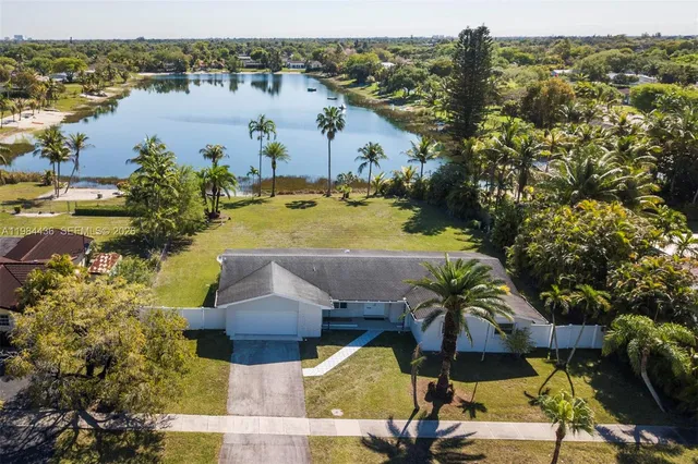 4-bedroom home at 11807 SW 112th Avenue, Miami