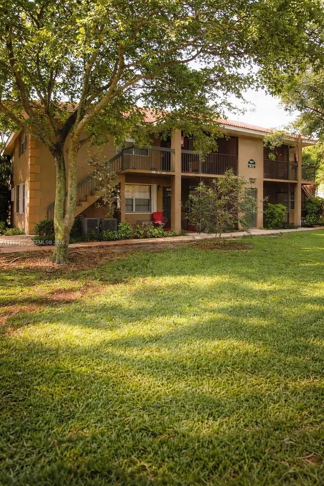 2-bedroom home at 10480 NW 8th Street #201, Pembroke Pines