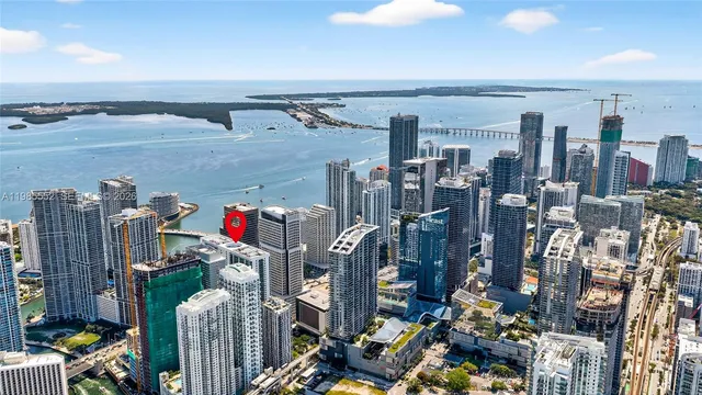 3-bedroom home at 500 Brickell Avenue #3901, Miami