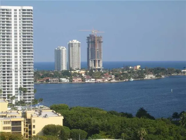 2-bedroom home at 3300 NE 191st Street #1708, Aventura