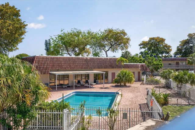 2-bedroom home at 3777 NW 78th Avenue #8F, Davie