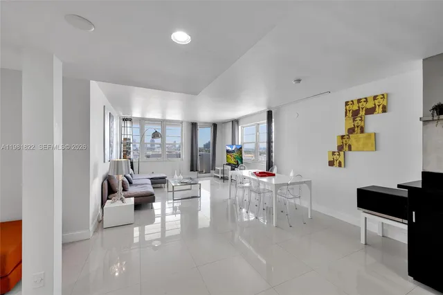 2-bedroom home at 100 Lincoln Road #1511, Miami Beach