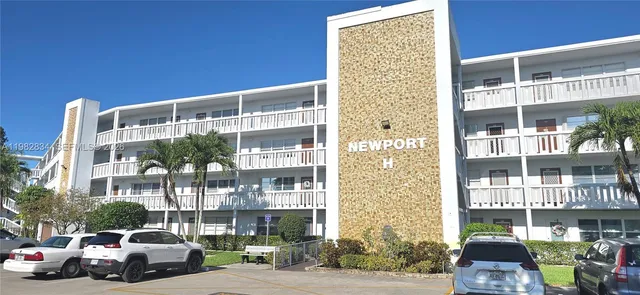 2-bedroom home at 3037 Newport H 3037 #3037, Deerfield Beach