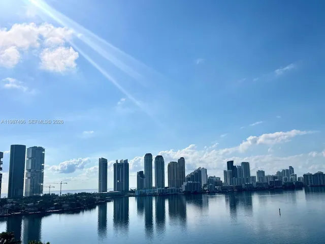 2-bedroom home at 3530 Mystic Pointe Drive #1412, Aventura