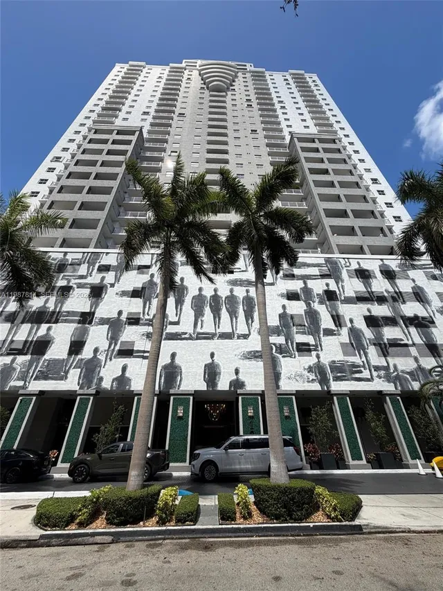 1-bedroom home at 185 SE 14th Terrace #2701, Miami