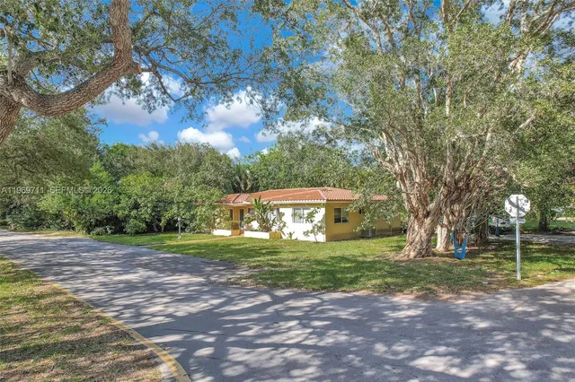 4-bedroom home at 11919 NE 8th Avenue, Biscayne Park