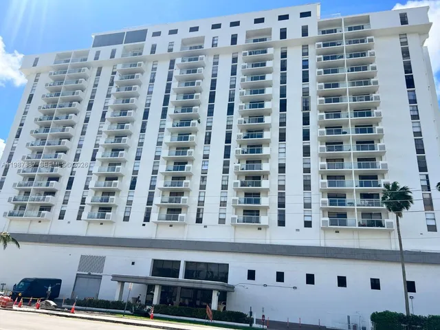 2-bedroom home at 13499 Biscayne Boulevard #613, North Miami
