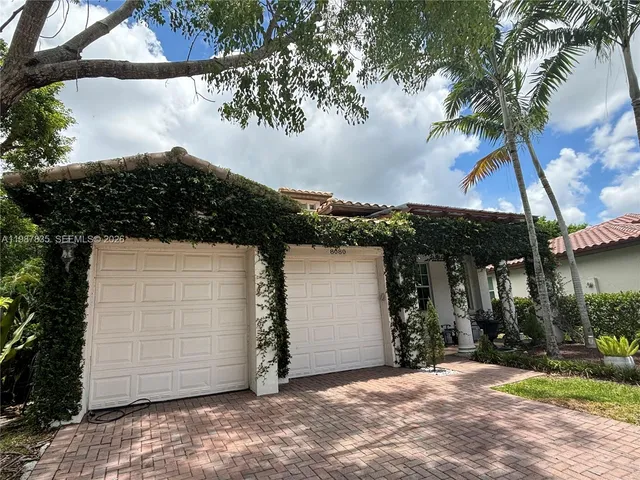 4-bedroom home at 8080 NW 126th Terrace, Parkland