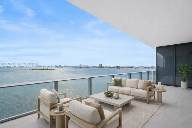 3-bedroom home at 700 NE 24 Street #805, Miami