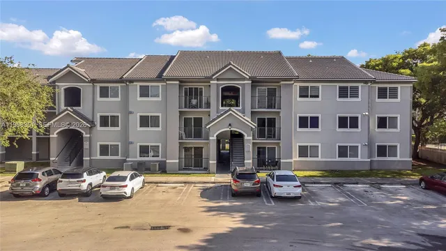 3-bedroom home at 15400 SW 284th Street #1312, Homestead
