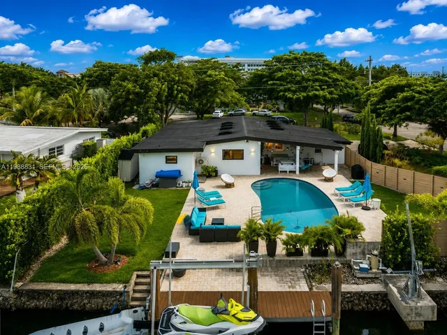 4-bedroom home at 1805 Keystone Boulevard, North Miami