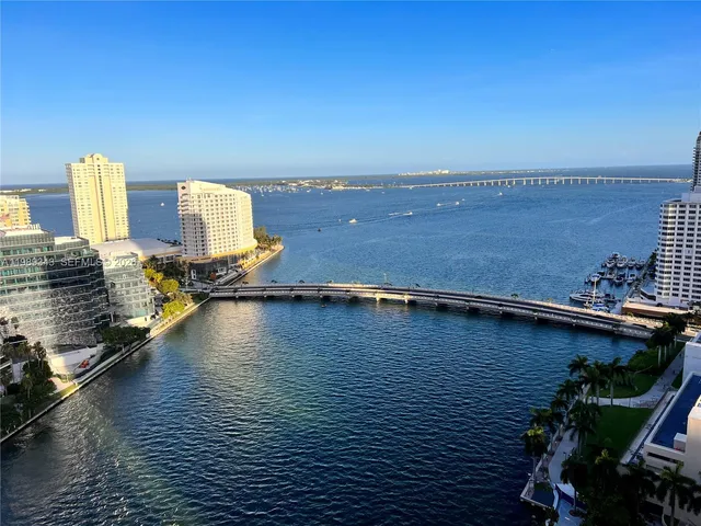 3-bedroom home at 495 Brickell Avenue #2401, Miami