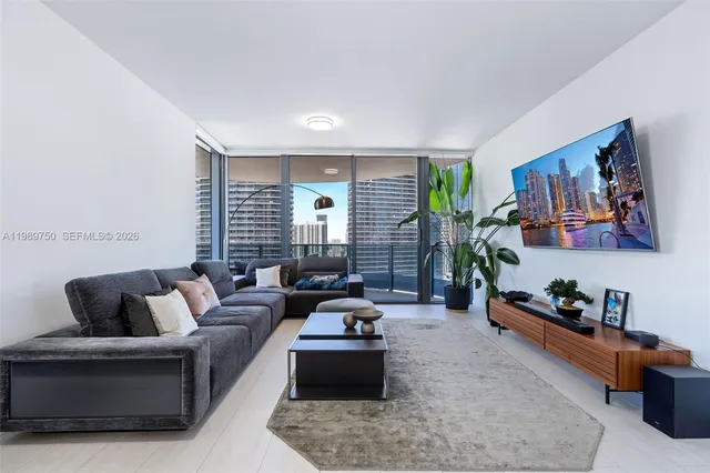 2-bedroom home at 1000 Brickell Plaza #2812, Miami