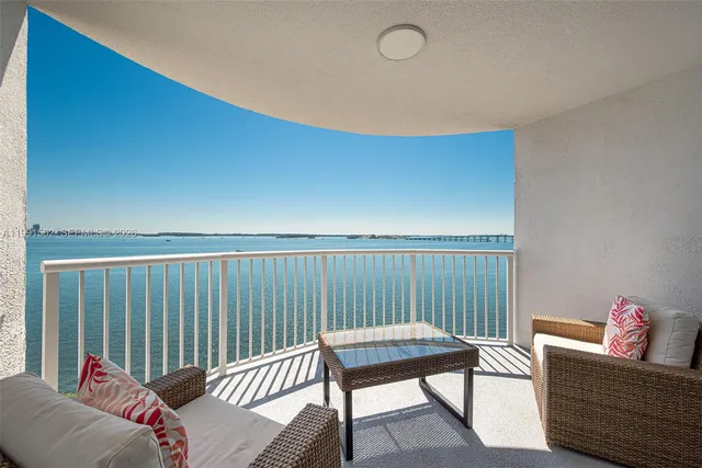 3-bedroom home at 1420 Brickell Bay Drive #1003A, Miami