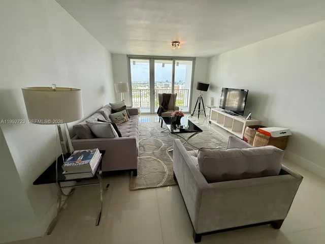 2-bedroom home at 2780 NE 183rd Street #2107, Aventura