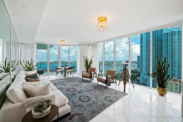 3-bedroom home at 2020 N Bayshore Drive #2502, Miami