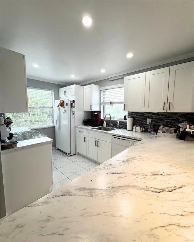 2-bedroom home at 3776 Inverrary Boulevard #301R, Lauderhill