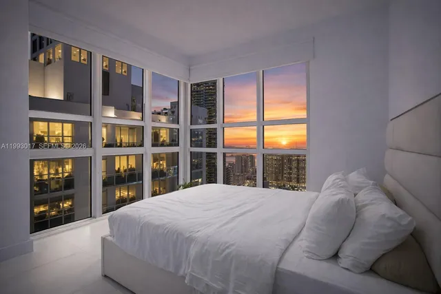1-bedroom home at 950 Brickell Bay Drive #4101, Miami