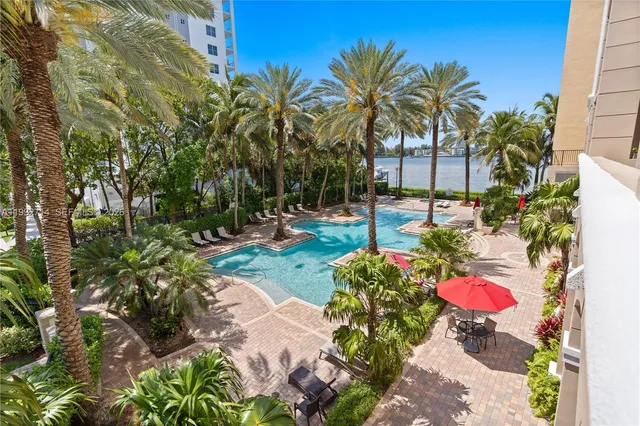 3-bedroom home at 17100 N Bay Road #1301, Sunny Isles Beach