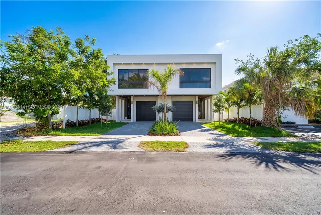 3-bedroom home at 804 NE 16th Terrace, Fort Lauderdale