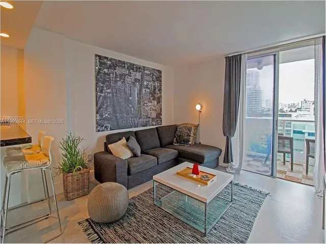 1-bedroom home at 1035 W Ave 802 #802, Miami Beach