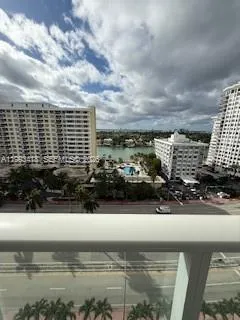 1-bedroom home at 5601 Collins Avenue #1219, Miami Beach
