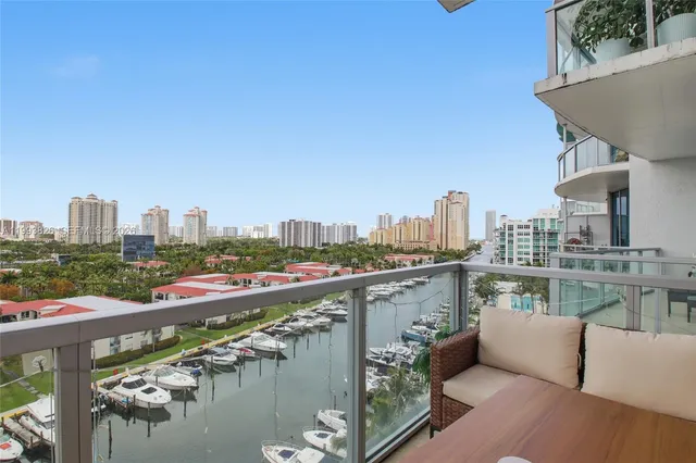 3-bedroom home at 3029 NE 188th Street #904, Aventura