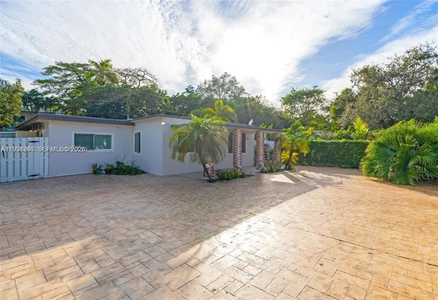 3-bedroom home at 3800 Charles Terrace, Miami