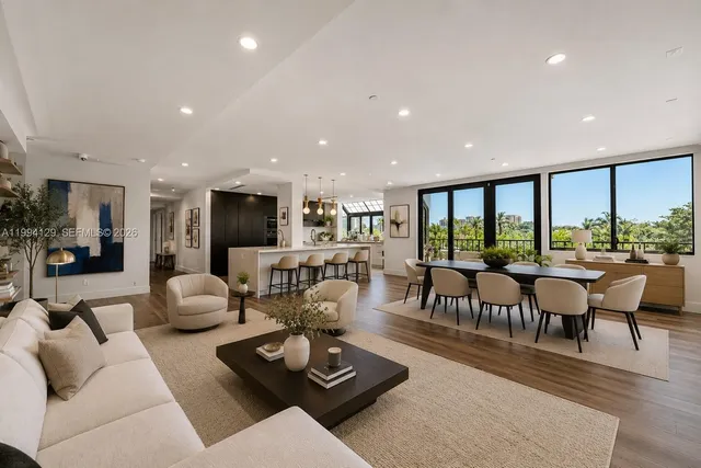 3-bedroom home at 151 Crandon Blvd 345 #345, Key Biscayne