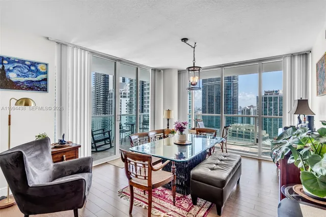 3-bedroom home at 1250 S Miami Avenue #3206, Miami