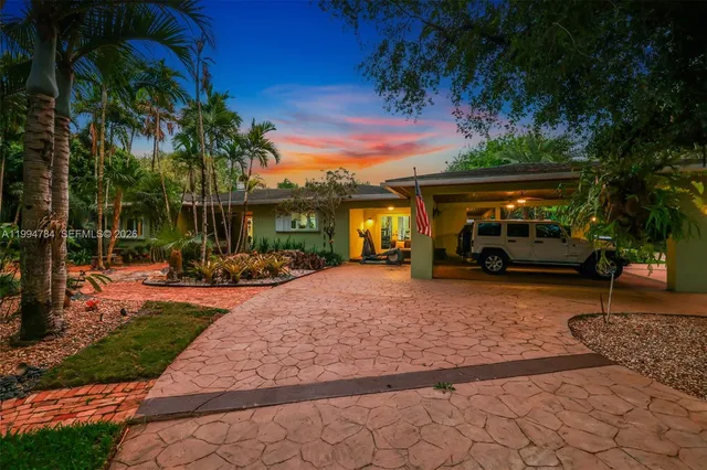 7-bedroom home at 9234 SW 112th Street, Miami