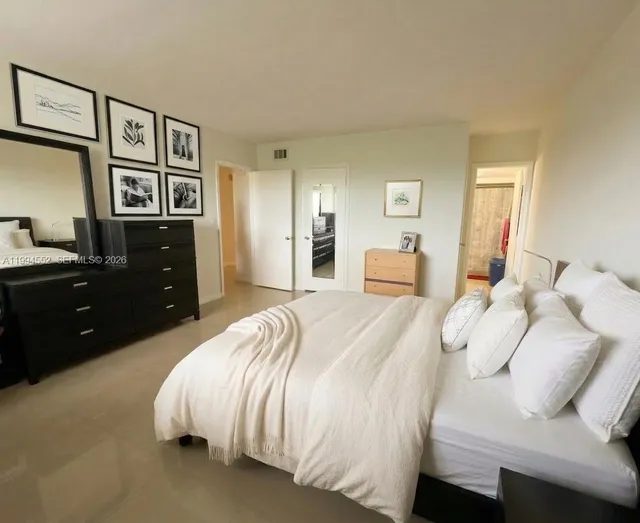 1-bedroom home at 1881 Middle River Drive #704, Fort Lauderdale