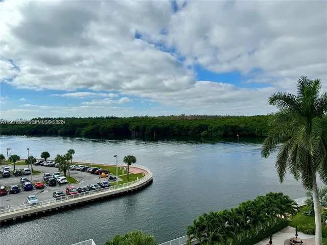1-bedroom home at 400 Kings Point Drive #609, Sunny Isles Beach