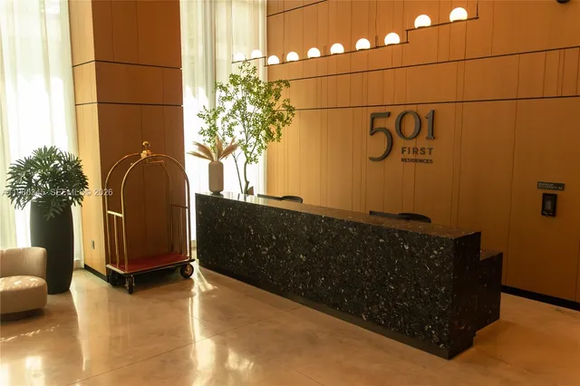 1-bedroom home at 121 NE 5th Street #2211, Miami