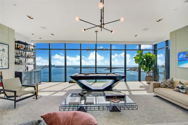 2-bedroom home at 1451 Brickell Avenue #4301, Miami