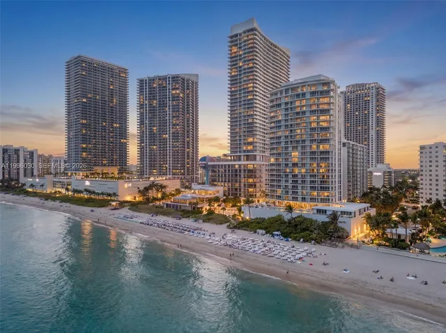 4-bedroom home at 3951 S Ocean Drive #1803, Hollywood