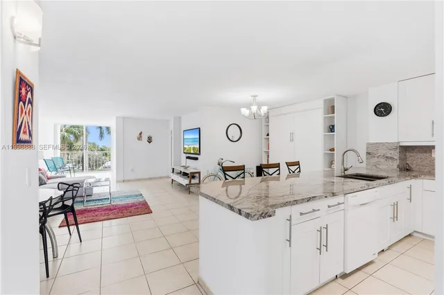 1-bedroom home at 6450 Collins Avenue #204, Miami Beach