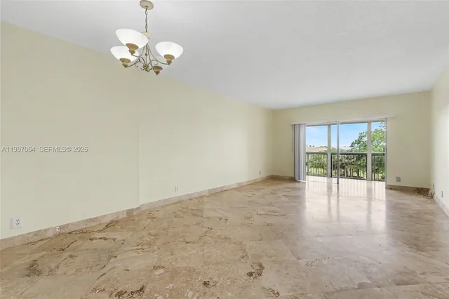 1-bedroom home at 4200 Hillcrest Dr 408 #408, Hollywood