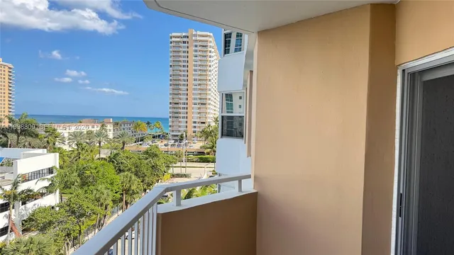 1-bedroom home at 1965 S Ocean Drive #5D, Hallandale Beach