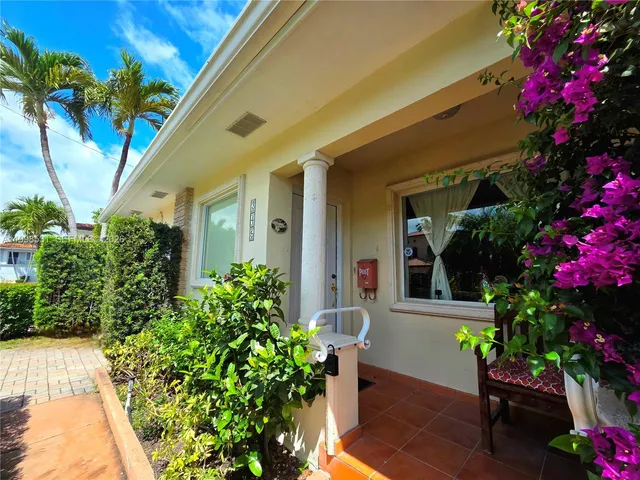 2-bedroom home at 345 Malaga Avenue, Coral Gables