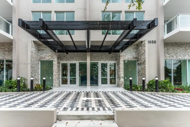 2-bedroom home at 1850 Monroe Street #409, Hollywood