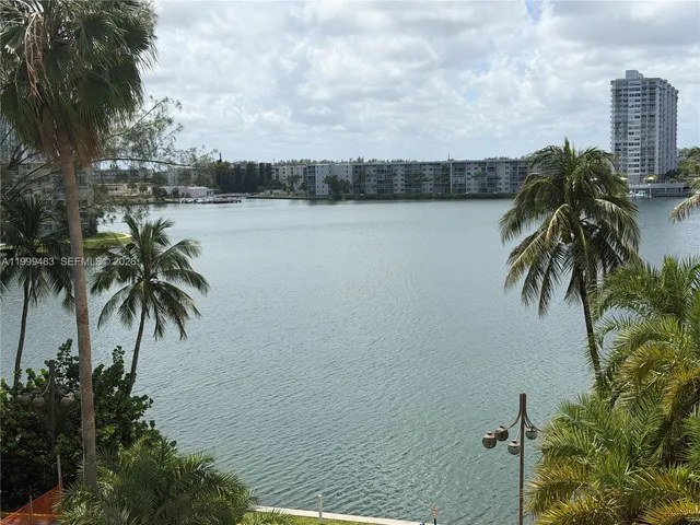 1-bedroom home at 18151 NE 31st Court #505, Aventura