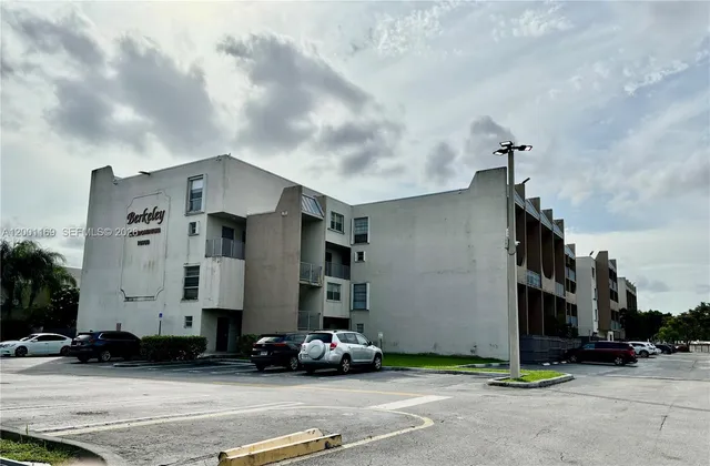 2-bedroom home at 10900 SW 104th Street #303, Miami