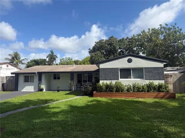 3-bedroom home at 3043 Hayes Street, Hollywood