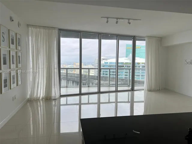 1-bedroom home at 475 Brickell Avenue #5508, Miami