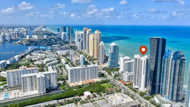 2-bedroom home at 17201 Collins Avenue #1107, Sunny Isles Beach