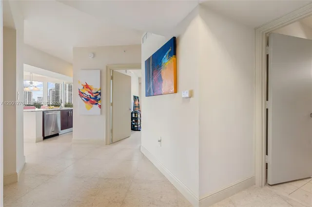 2-bedroom home at 20000 E Country Club Drive #610, Aventura