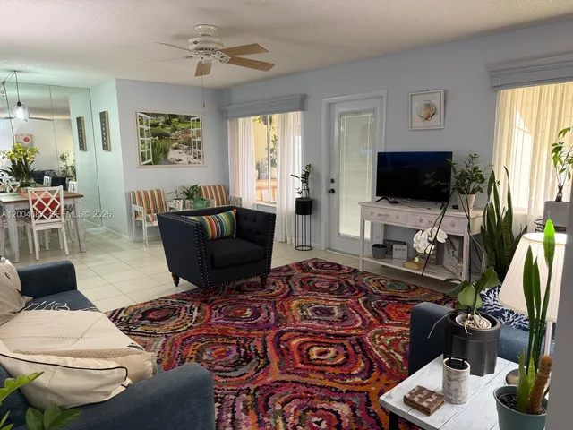 2-bedroom home at 208 Pine Hov Circle #A2, Greenacres